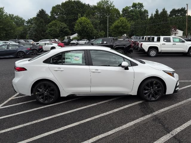 New 2026 Toyota Corolla SE FWD image 2