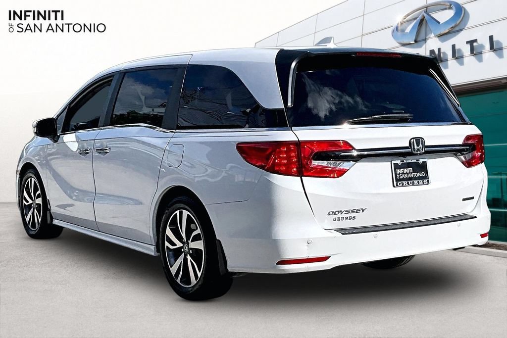 Used 2023 Honda Odyssey Touring image 16