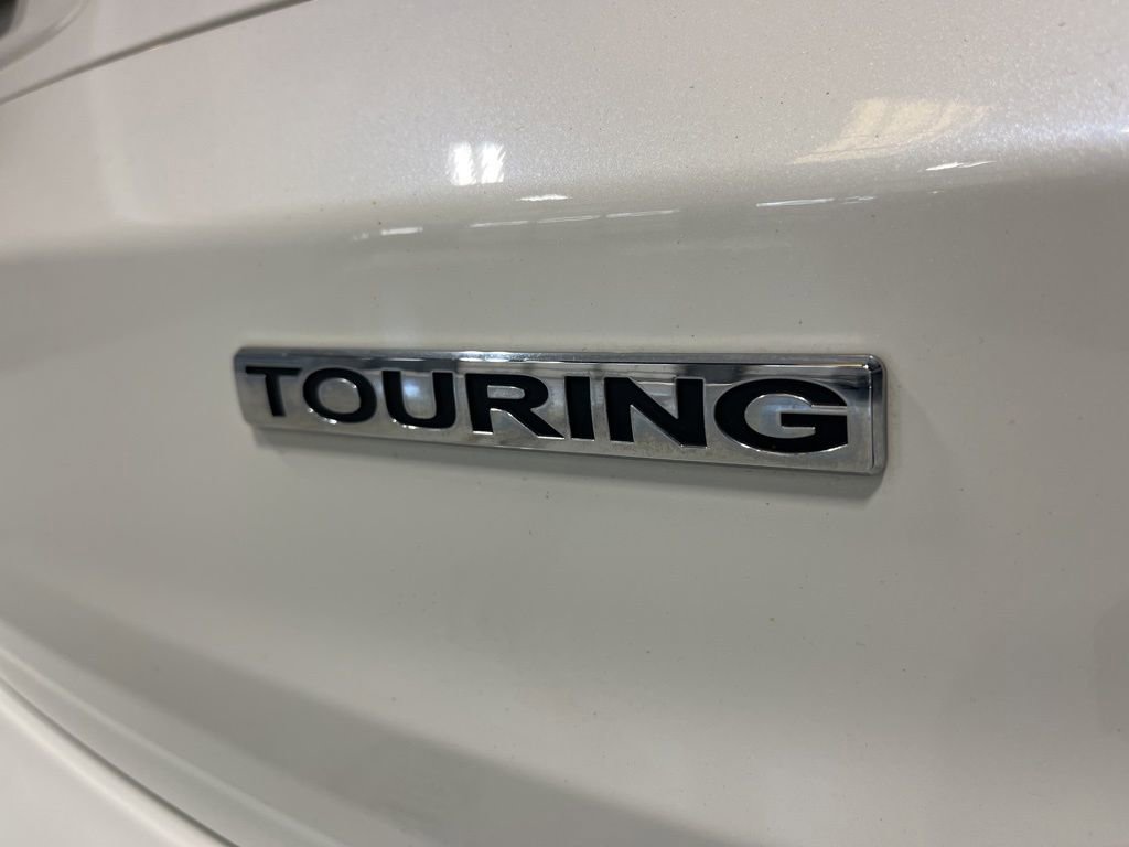 Used 2016 Honda CR-V Touring image 36