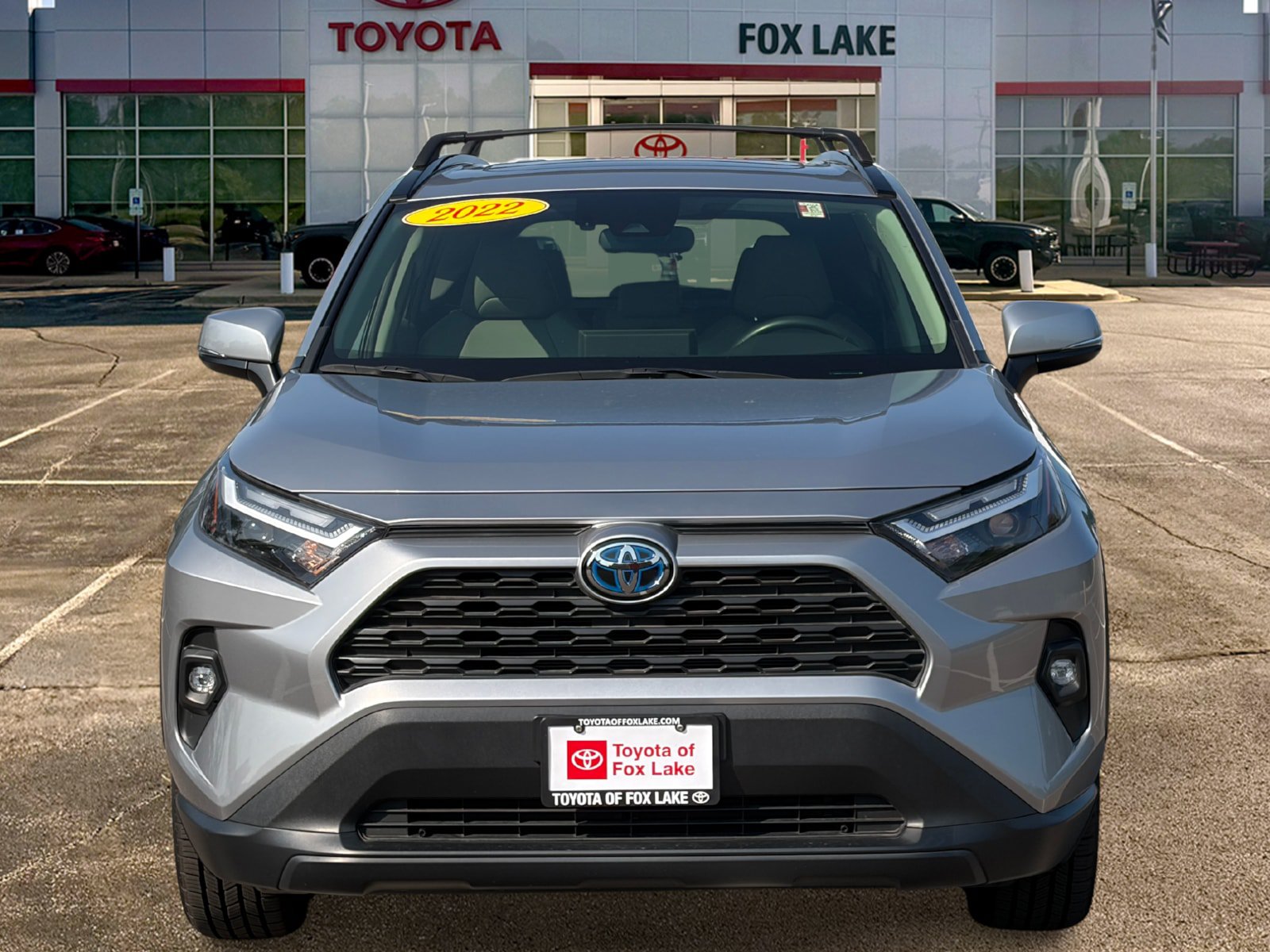 Used 2022 Toyota RAV4 XLE Premium AWD/4WD image 8