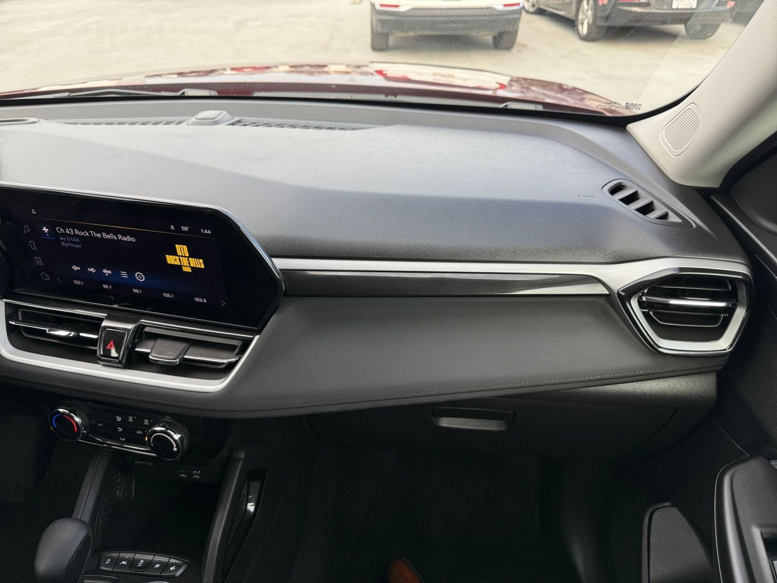 Used 2025 Chevrolet TrailBlazer LT image 33