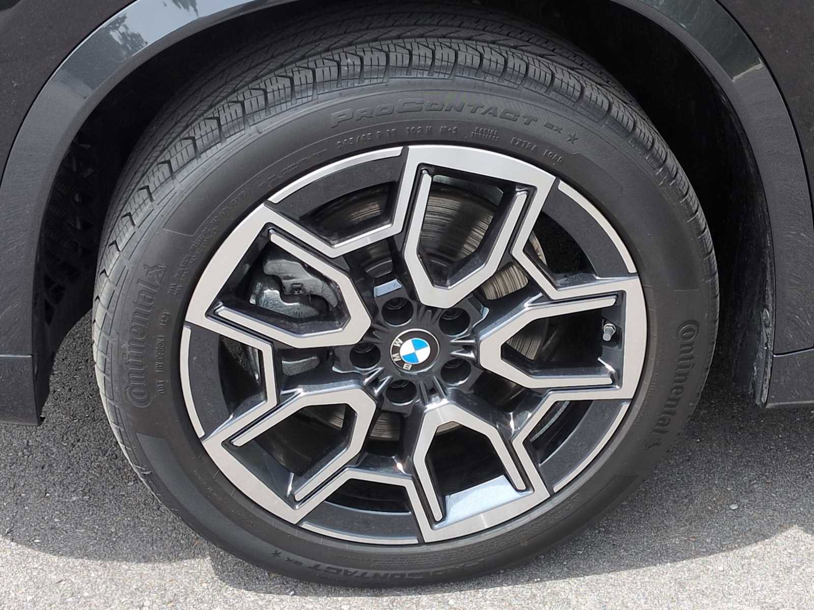 Certified 2025 BMW X1 xDrive28i AWD/4WD image 13