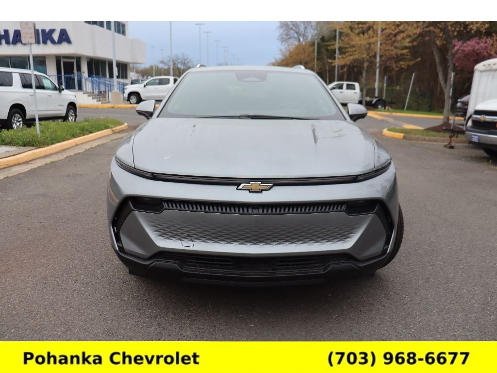 New 2026 Chevrolet Equinox EV LT FWD image 2
