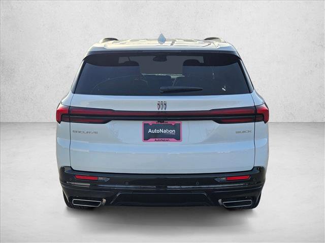 Used 2025 Buick Enclave Sport Touring image 8