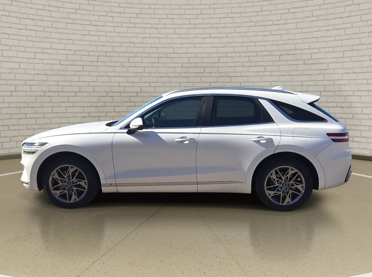 Used 2022 Genesis GV70 2.5T w/ Select Package AWD/4WD image 8