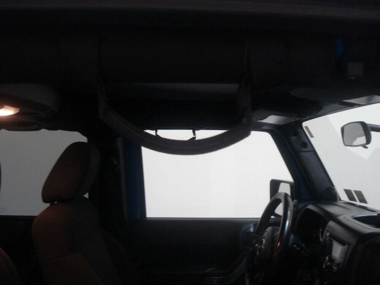 Used 2011 Jeep Wrangler Unlimited Sport image 39