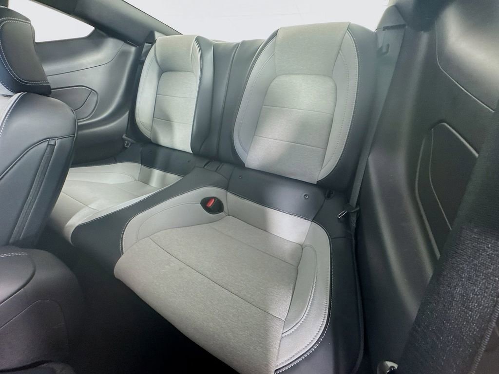 Used 2024 Ford Mustang Coupe image 27