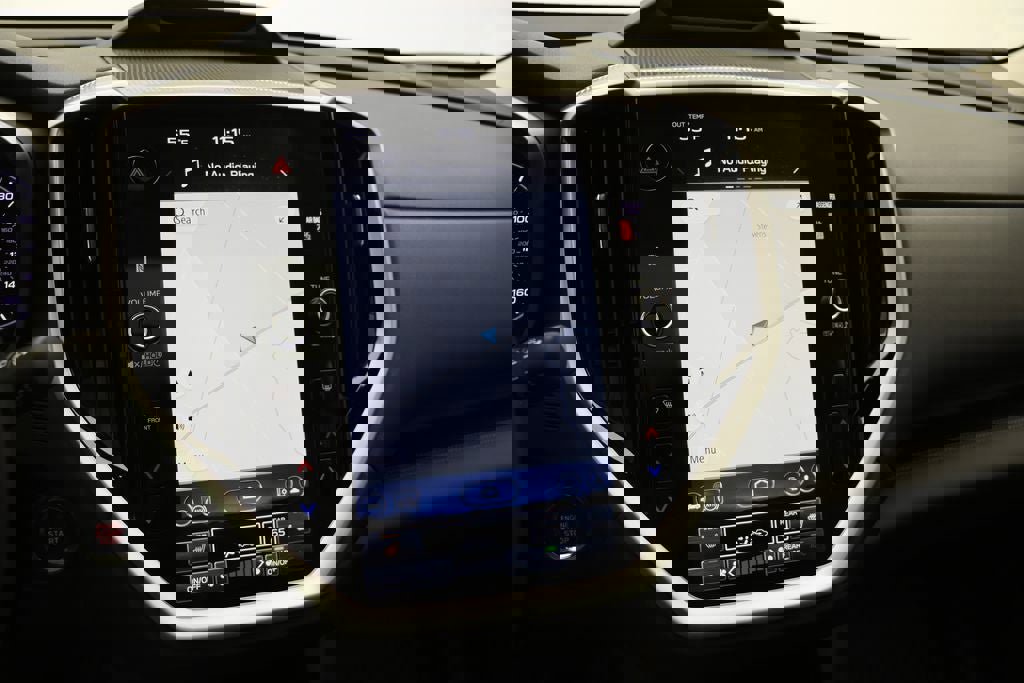 Used 2023 Subaru Ascent Limited w/ Technology Package image 24