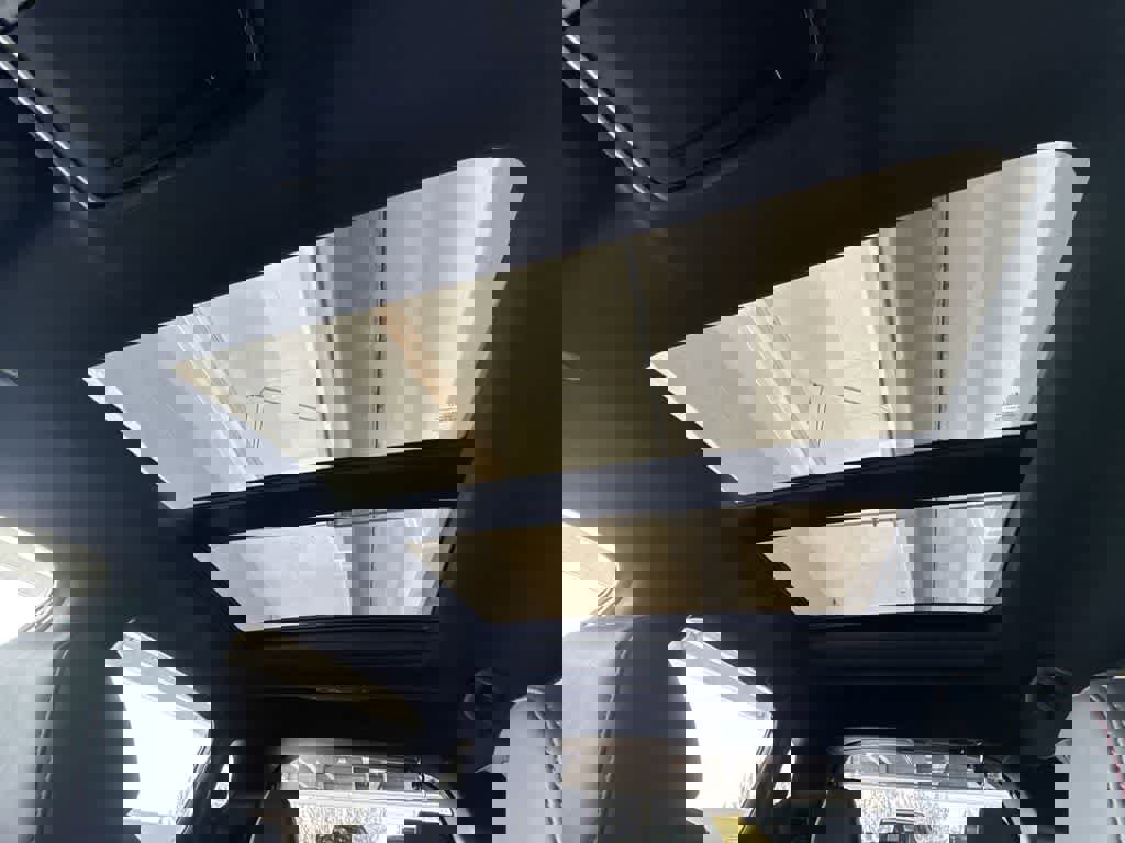 Certified 2025 Acura ADX A-Spec image 17