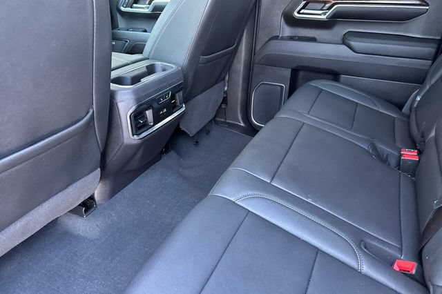 Used 2024 GMC Sierra 1500 SLT w/ SLT Premium Plus Package AWD/4WD image 14