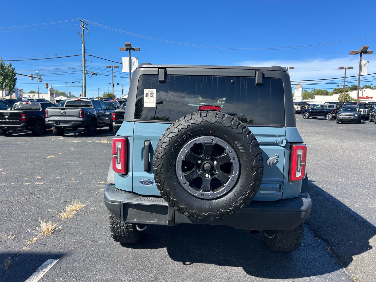 Used 2023 Ford Bronco Badlands AWD/4WD image 6