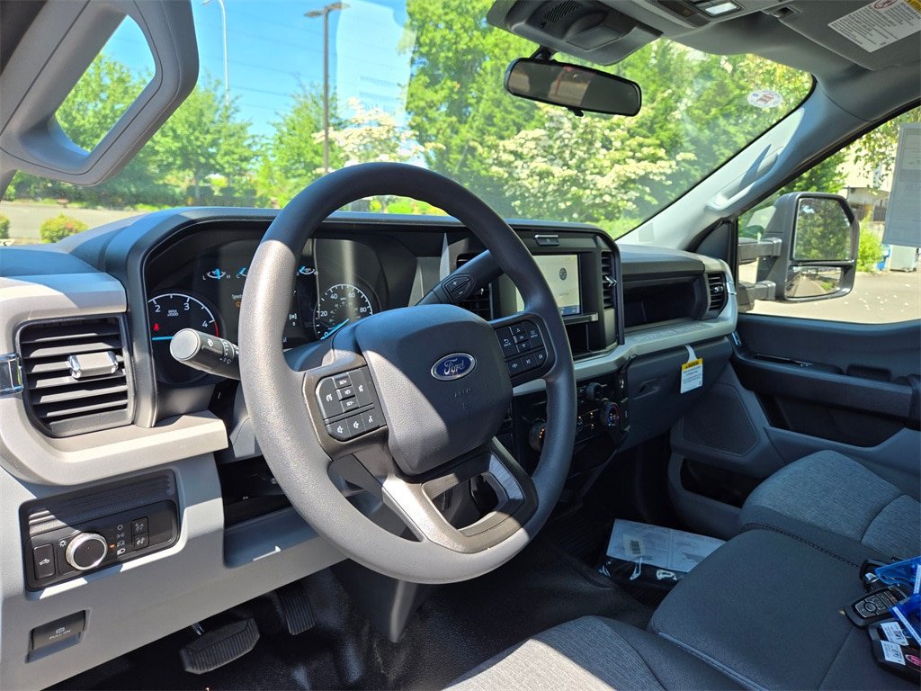 New 2025 Ford F350 XL RWD image 10