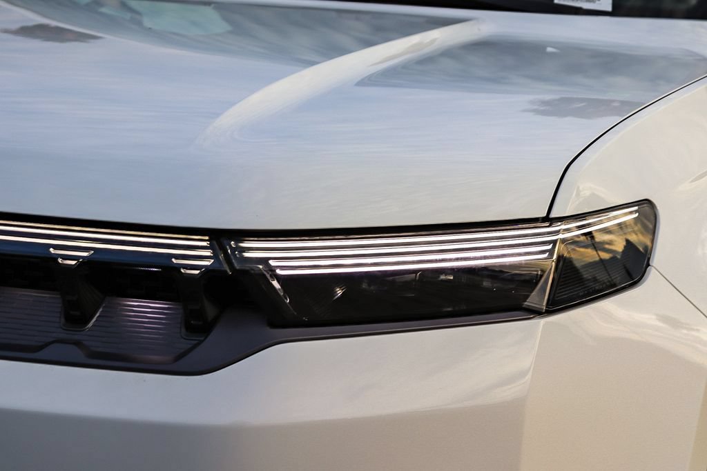 New 2026 Jeep Grand Wagoneer Limited AWD/4WD image 5