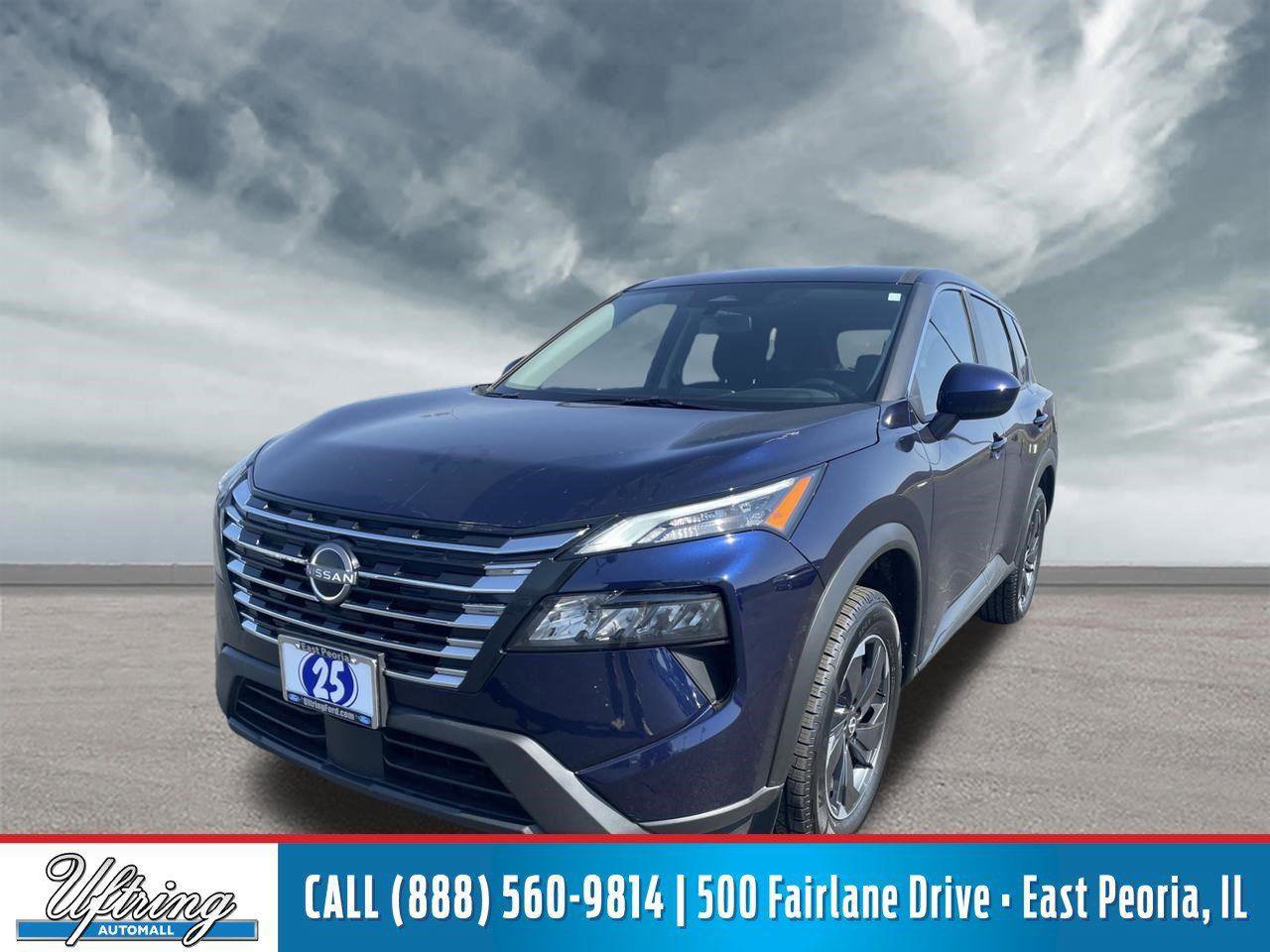 Used 2025 Nissan Rogue SV image 1