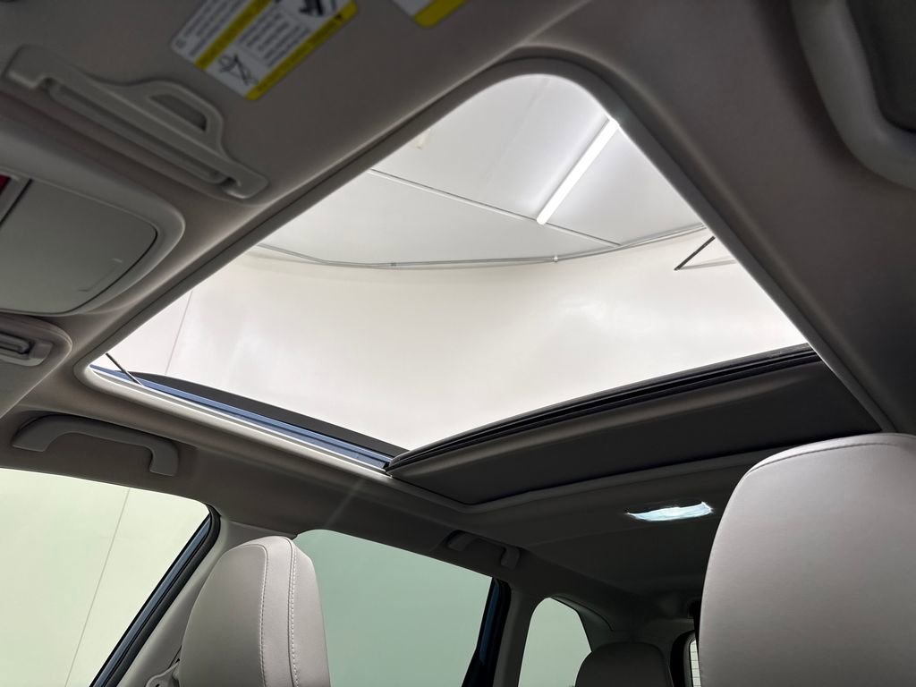 Used 2020 Subaru Forester Limited w/ Popular Package #3 image 22