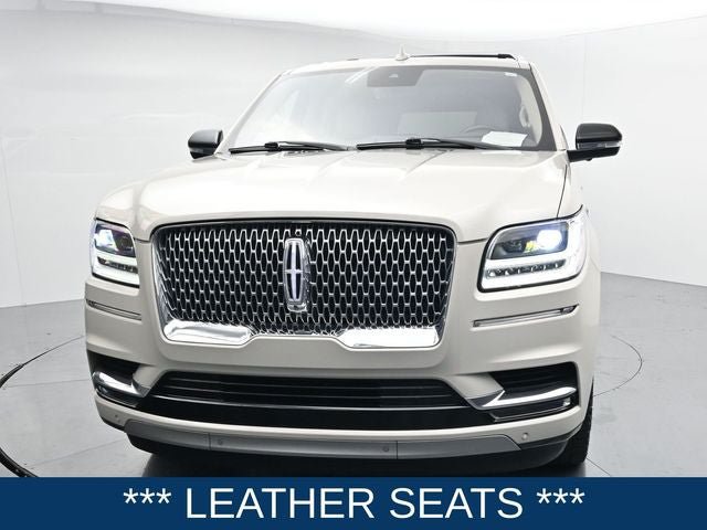 Used 2019 Lincoln Navigator Reserve w/ Cargo Package AWD/4WD image 4