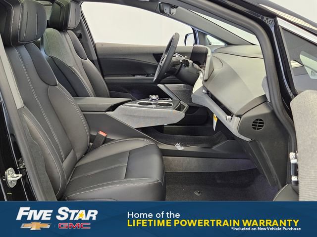 New 2025 Cadillac Optiq Luxury 1 image 19