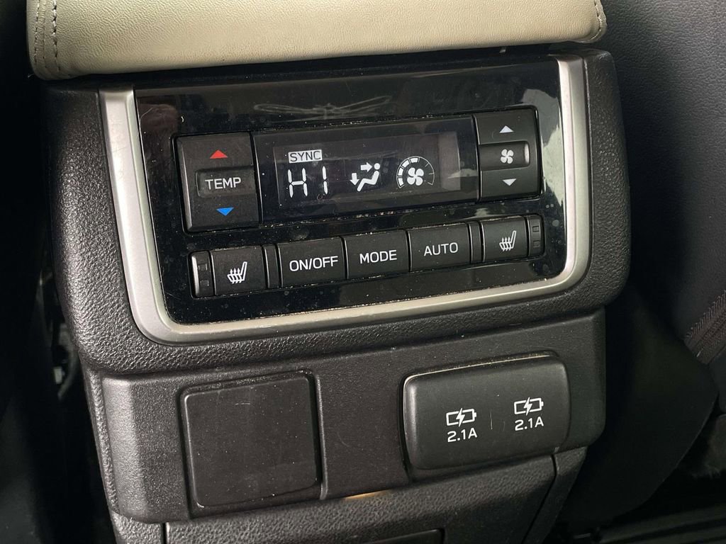 Used 2019 Subaru Ascent Limited image 5