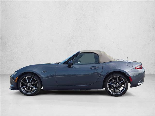 Used 2020 MAZDA MX-5 Miata Grand Touring RWD image 9