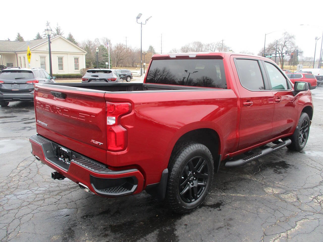 Used 2025 Chevrolet Silverado 1500 RST AWD/4WD image 5