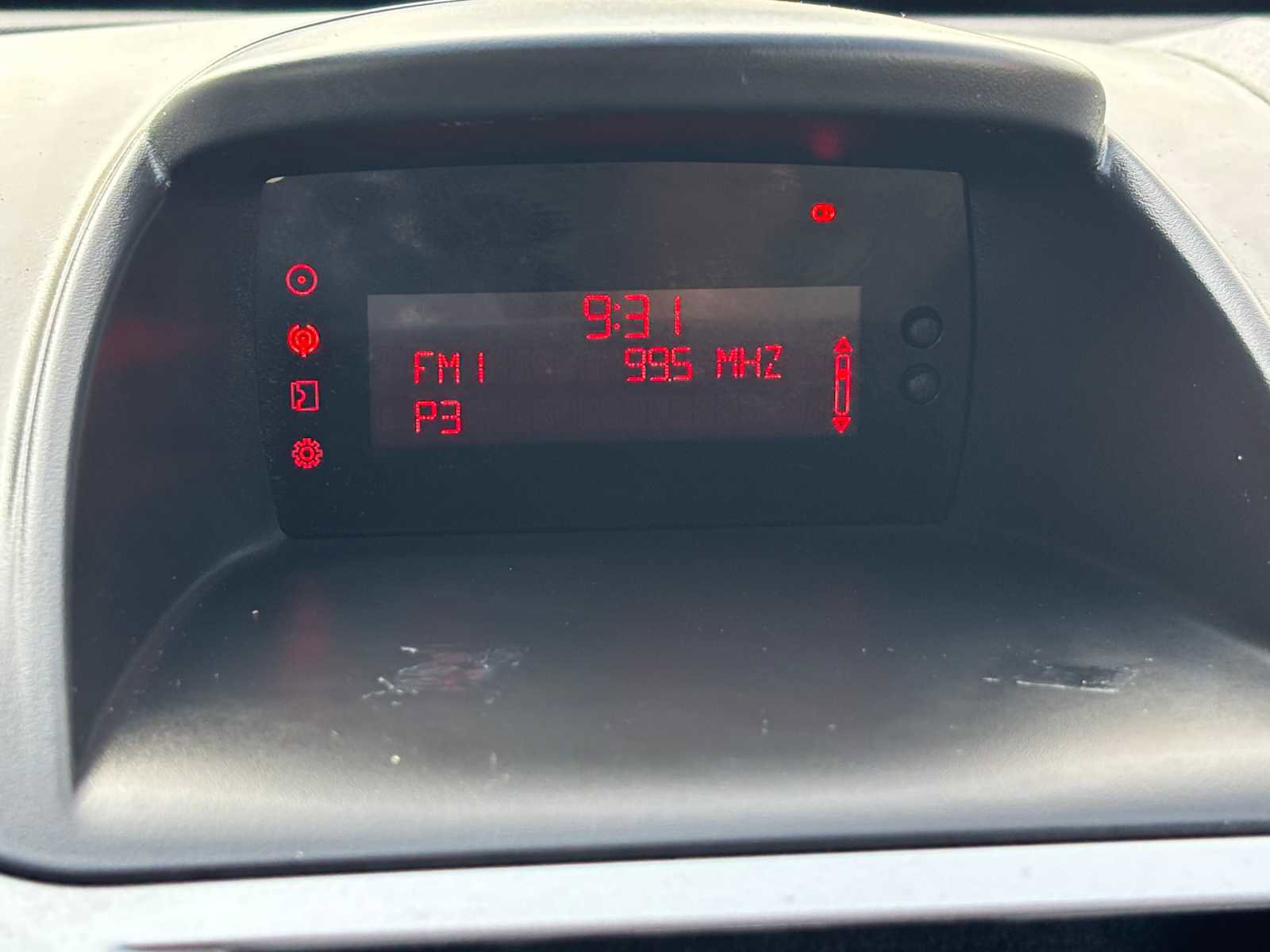 Used 2012 Ford Fiesta SE image 19