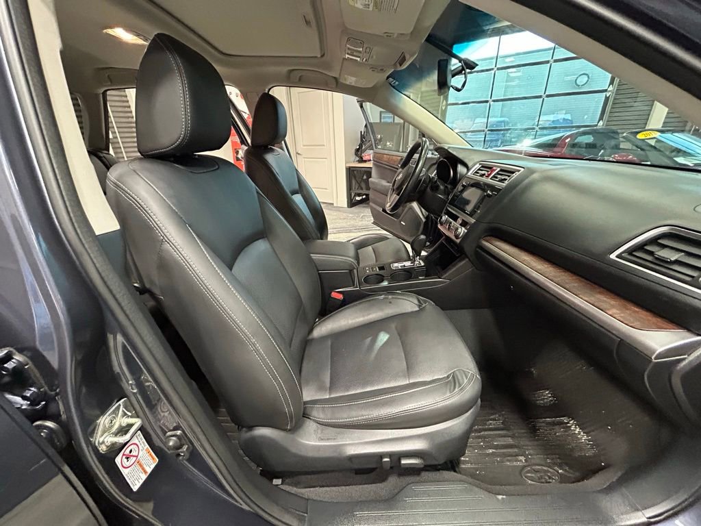 Used 2017 Subaru Outback 2.5i Limited image 40