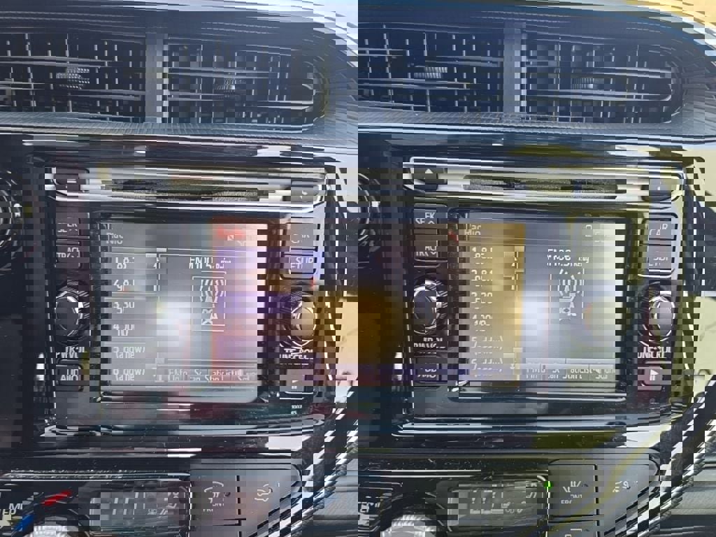 Used 2018 Toyota Prius C One FWD image 22