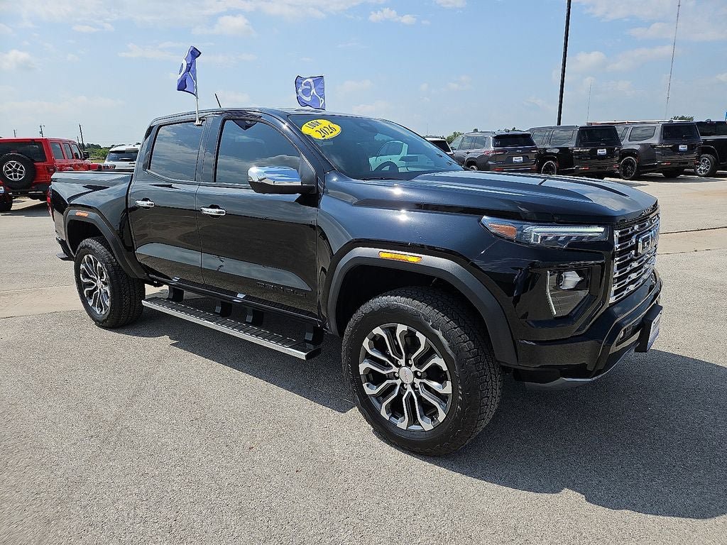 Used 2026 GMC Canyon Denali w/ LPO, Black Badging Package AWD/4WD image 10