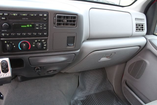 Used 2003 Ford F250 Lariat AWD/4WD image 22