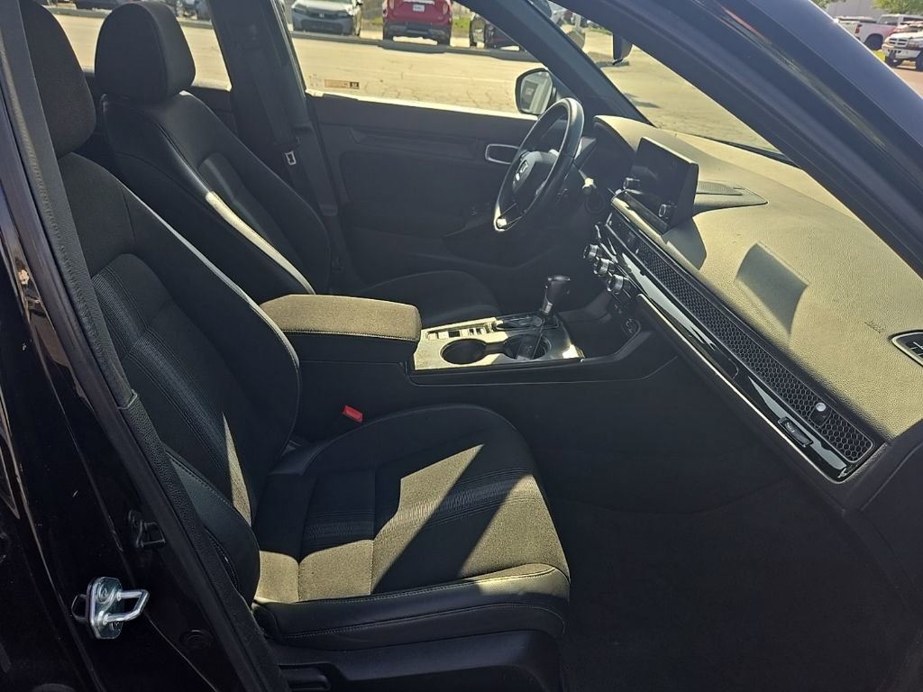 Used 2023 Honda Civic Sport image 31
