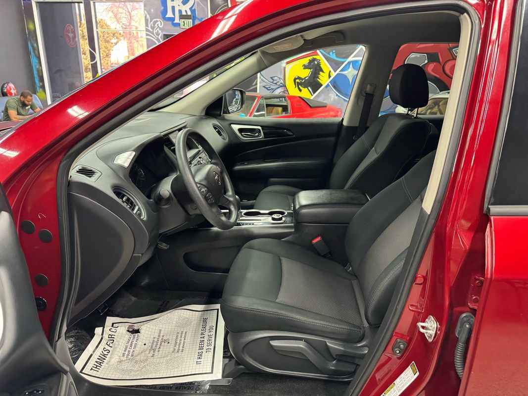 Used 2018 Nissan Pathfinder S AWD/4WD image 10