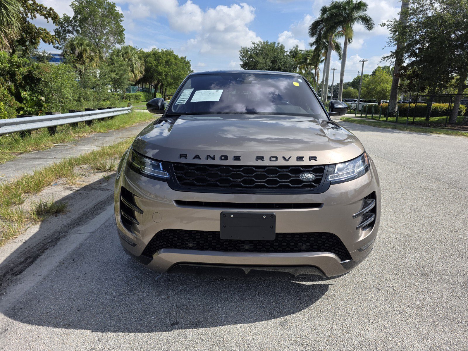 Used 2020 Land Rover Range Rover Evoque R-Dynamic S AWD/4WD image 8