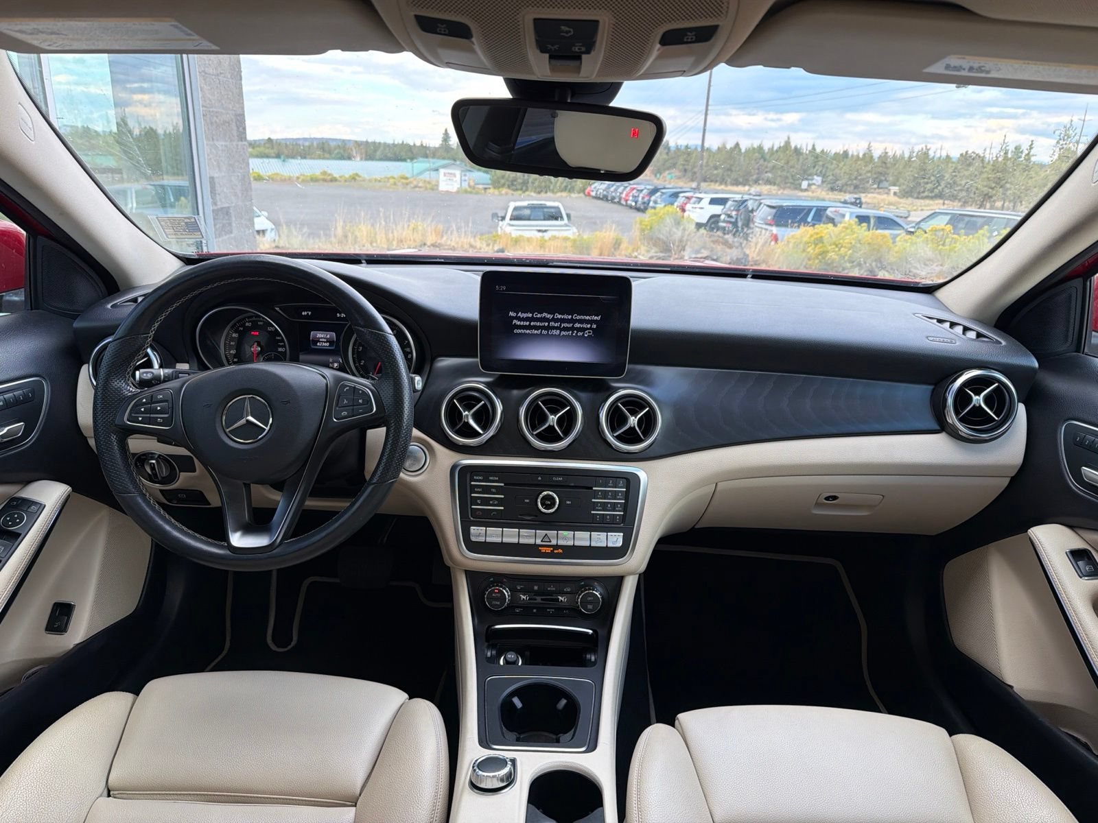 Used 2019 Mercedes-Benz GLA 250 4MATIC image 10