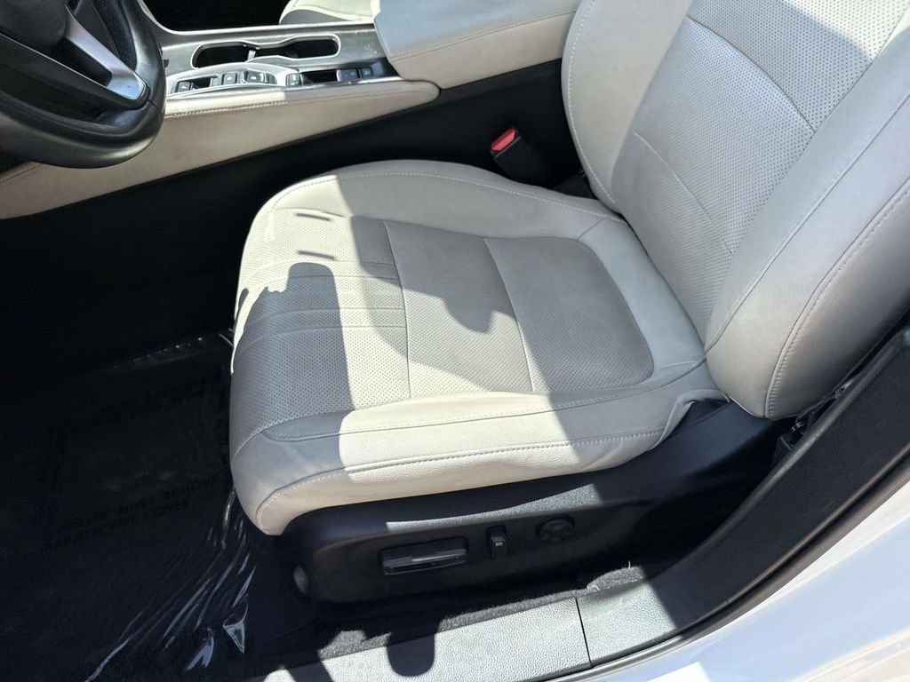 Used 2020 Honda Accord Touring image 29