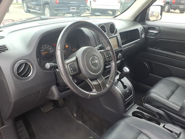 Used 2017 Jeep Patriot High Altitude image 8
