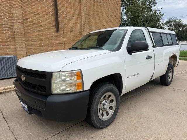 Used 2008 Chevrolet Silverado 1500 W/T RWD image 17