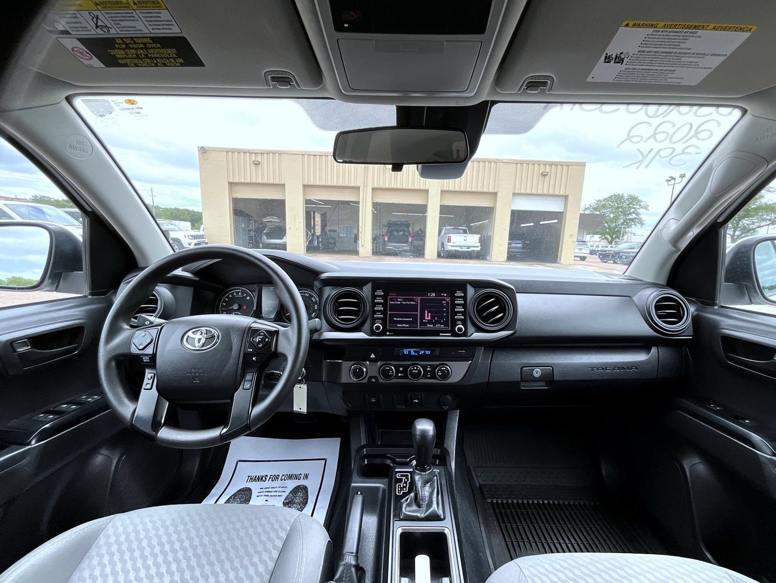 Used 2022 Toyota Tacoma SR AWD/4WD image 15