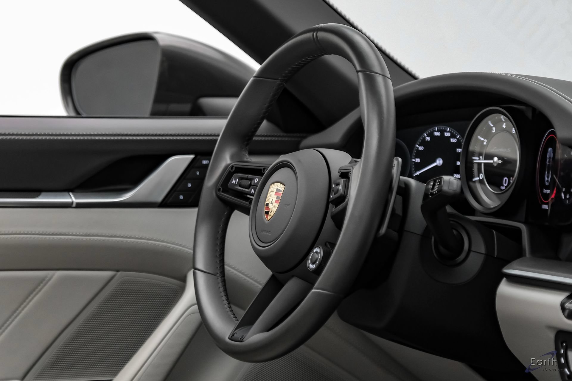 Used 2024 Porsche 911 Turbo S AWD/4WD image 66