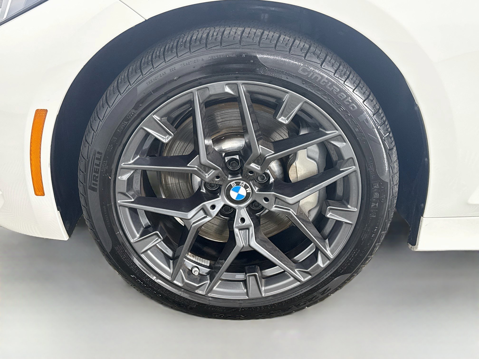 Used 2026 BMW 330i xDrive Sedan AWD/4WD image 38