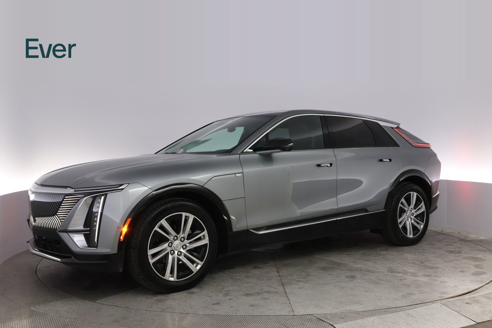 Used 2024 Cadillac Lyriq Tech w/ Driver Assist Package AWD/4WD image 18