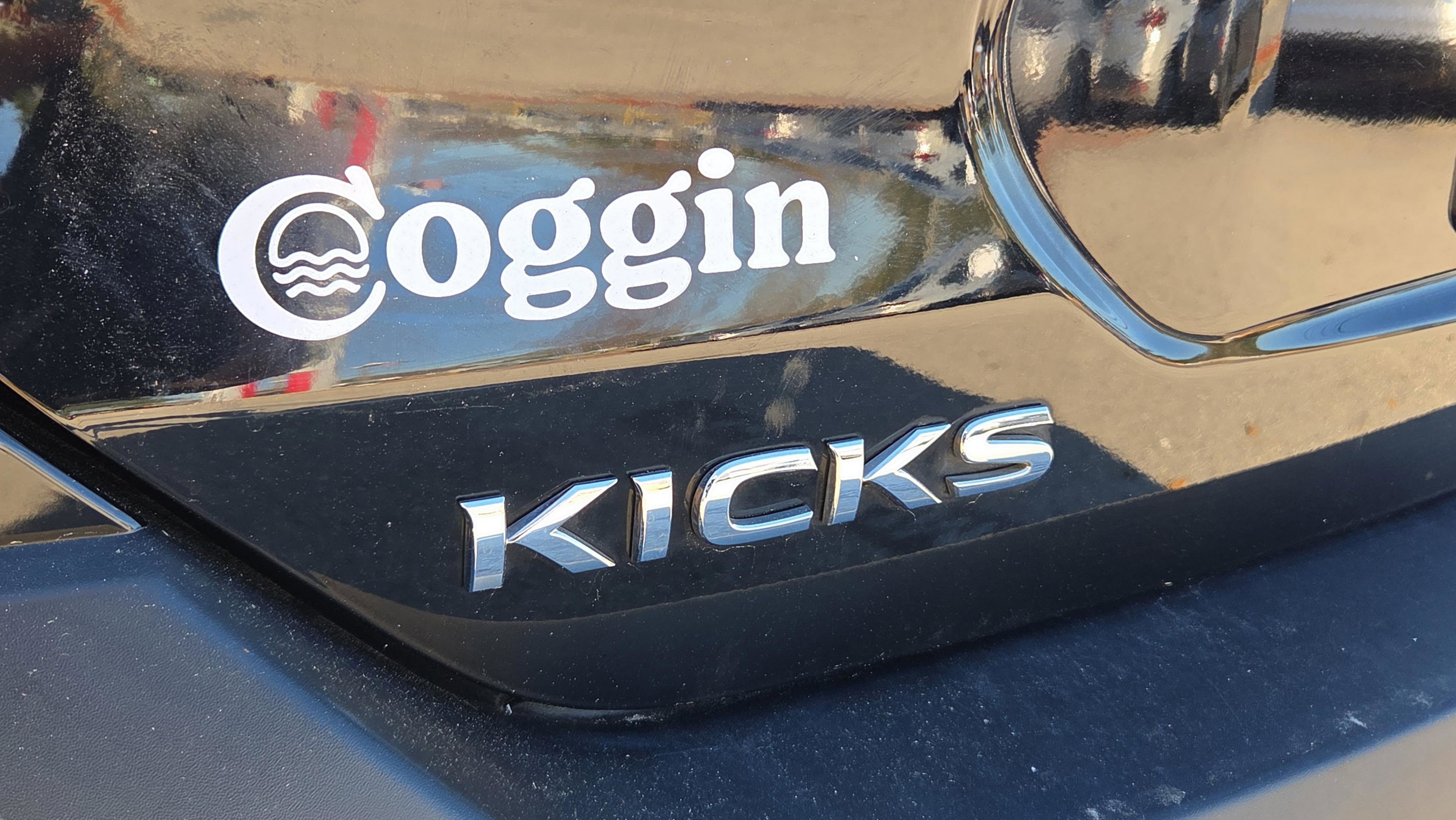 Used 2018 Nissan Kicks S image 17