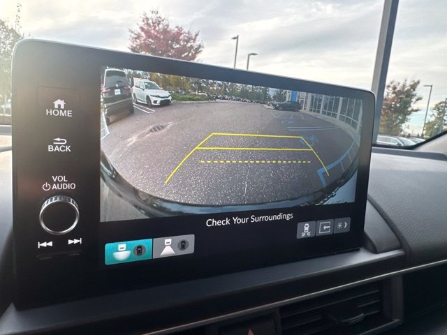 Certified 2025 Honda Pilot Black Edition image 18