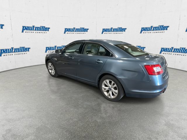 Used 2010 Ford Taurus SEL FWD image 8