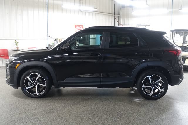 Used 2023 Chevrolet TrailBlazer RS w/ Convenience Package FWD image 4