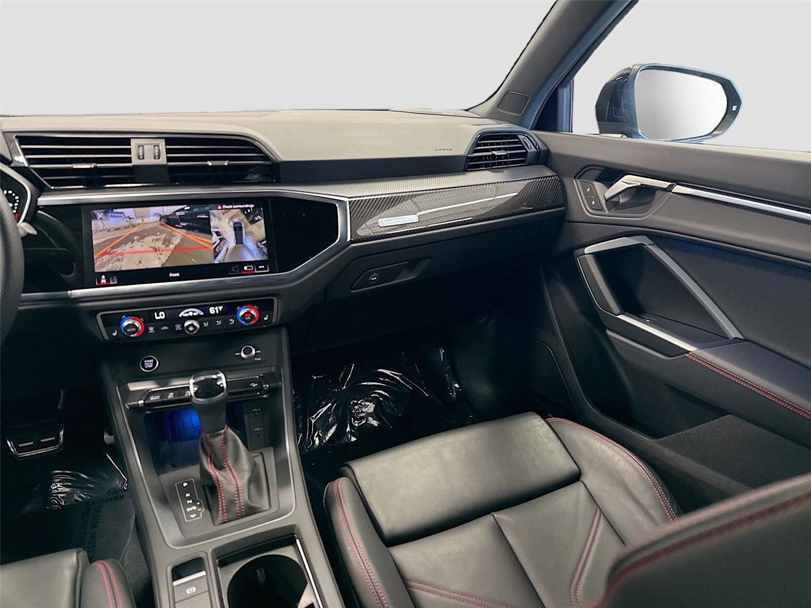 Certified 2025 Audi Q3 2.0T Premium Plus w/ Premium Plus Package image 24