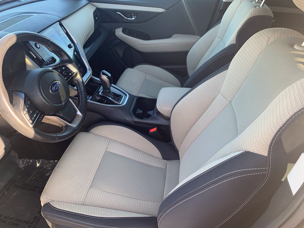 Used 2024 Subaru Outback Premium AWD/4WD image 15