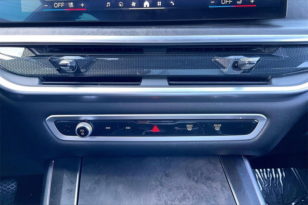 Used 2025 BMW X5 sDrive40i image 31