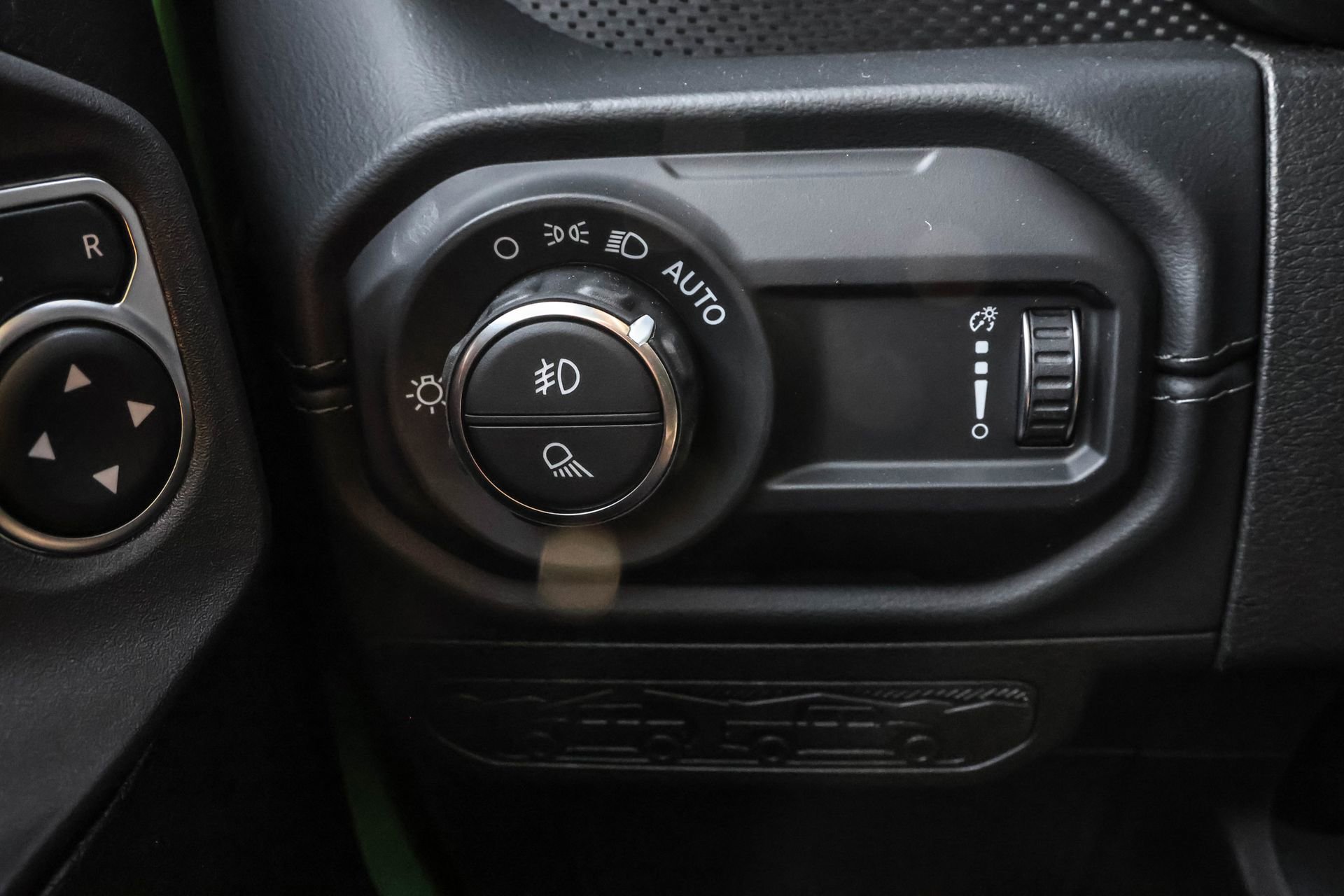 New 2025 Jeep Gladiator Rubicon w/ Convenience Group image 27