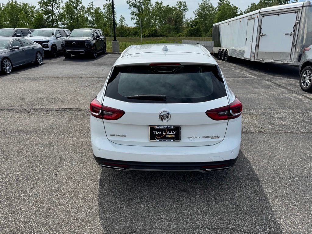 Used 2018 Buick Regal Essence w/ Driver Confidence Package #1 AWD/4WD image 6