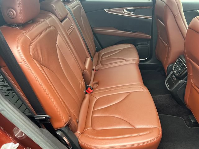 Used 2016 Lincoln MKX Reserve w/ Climate Package FWD image 20